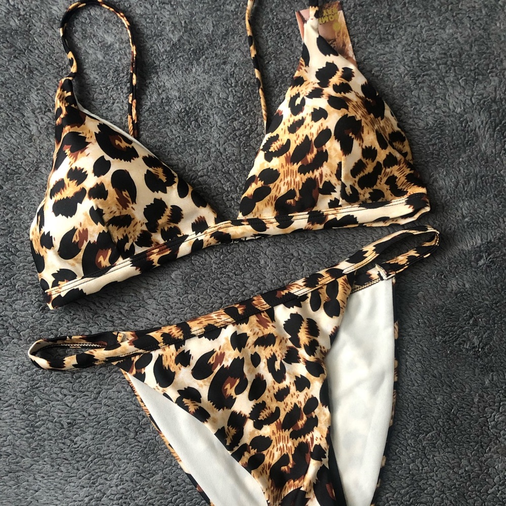 Cheetah bikini - NWT (top and bottom)